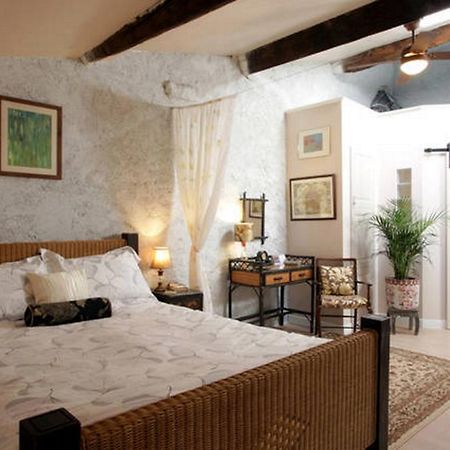 Maison De Textile Apartment Montolieu Екстер'єр фото